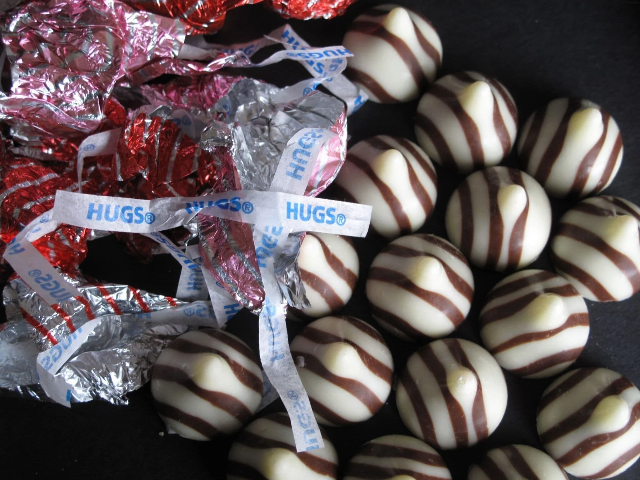 Hersheys Hugs (US) - Image 2